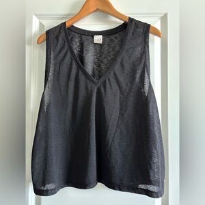 Gap Fit Black‎ Tank Large
